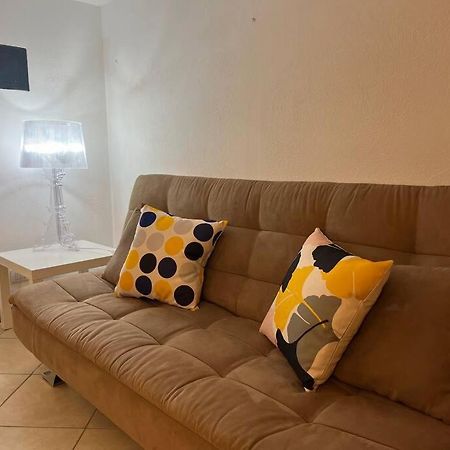 Casa Vacanza Al Bastione Di Saint Remy Apartment กาญารี ภายนอก รูปภาพ
